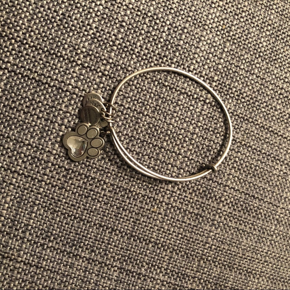 Alex and ani paw bracelet